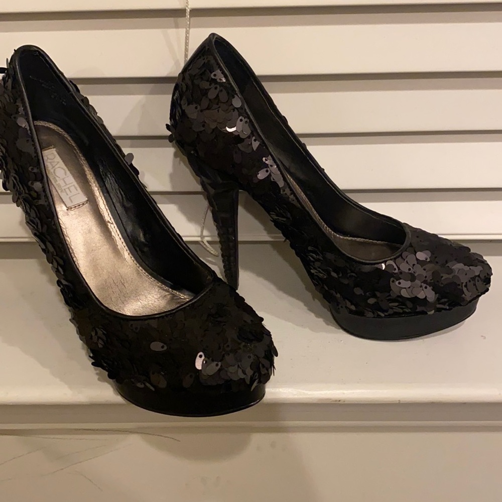 Shoe